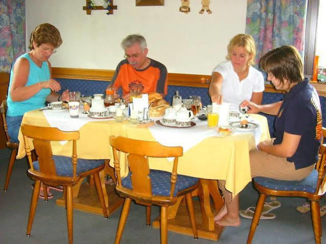 Pension Resi Reith im Alpbachtal Eksteriør bilde